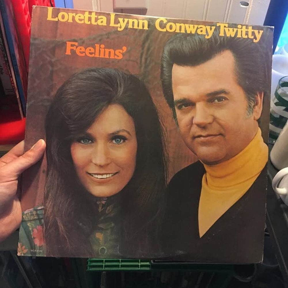 1975 Loretta L Y N N and Conway T W I T T Y vinyl record